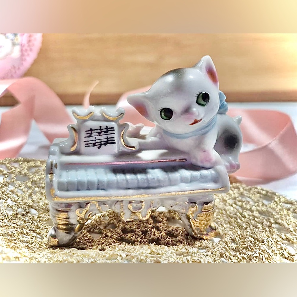 Vintage MCM Cat Figurine Cute Black & White Kitty Playing on Piano Miniature